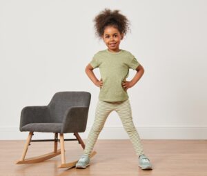 3 Kleinkinder-T-Shirts, blau, rosa und grün