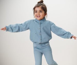 Kinder-Chambray-Bluse