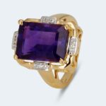 Ring mit Amethyst und Weißtopas