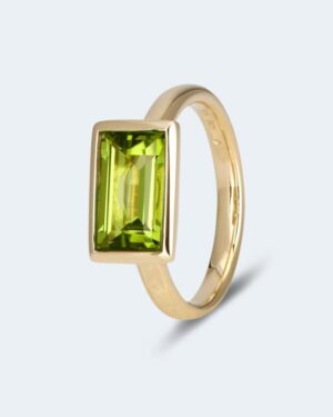 Ring mit Peridot