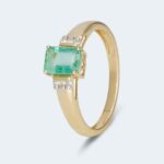 Ring mit Sambia Smaragd und Diamant