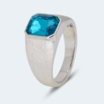 Ring mit Zirkonia