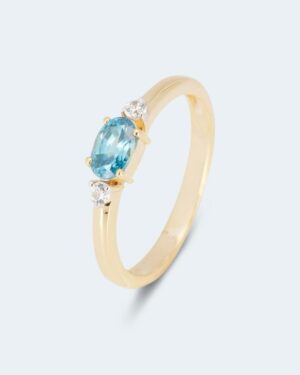 Ring mit blauem Zirkon